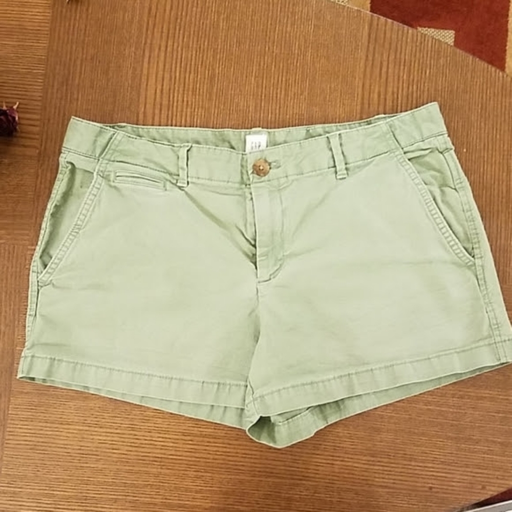 Gap twill summer shorts in jungle green - Picture 2 of 5